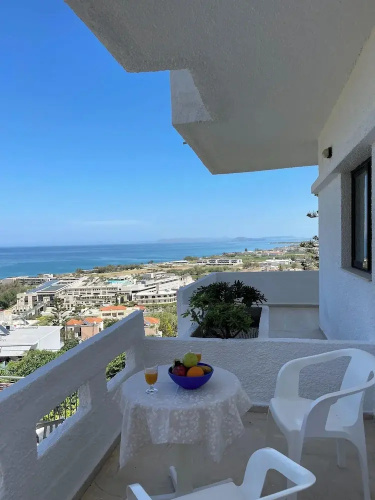 Aeolos Apartments