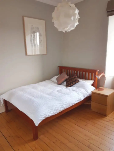 1 Bedroom Flat in Popular Central Location