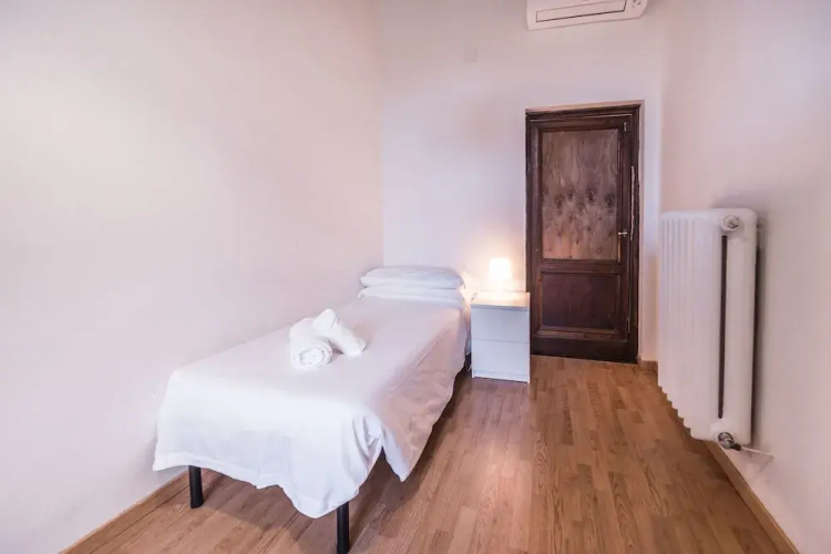 Close to The Duomo Exquisite 4BD
