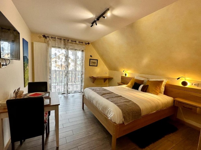 Standard Double room with balcony