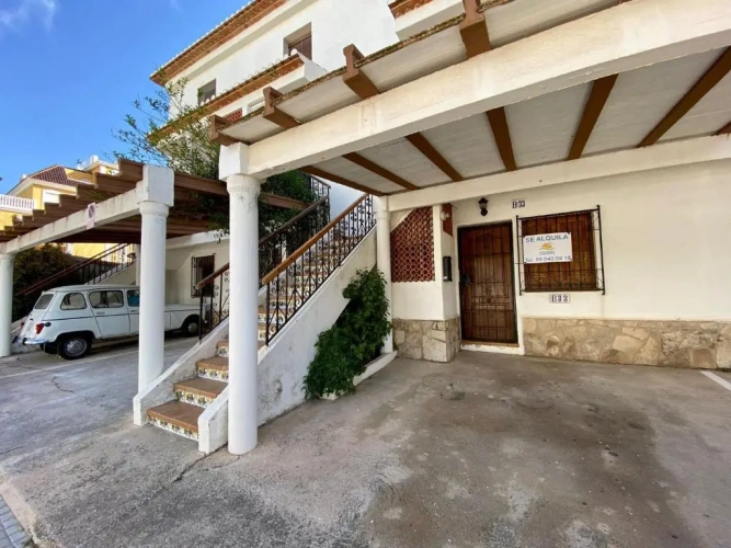 3 Bedrooms Apartment