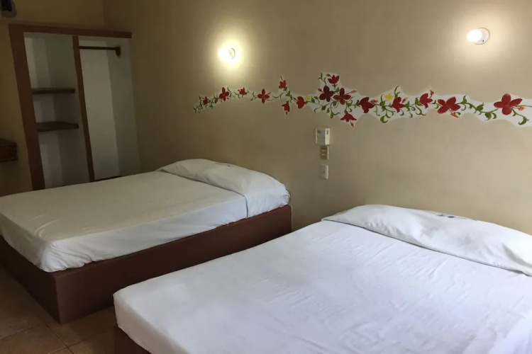 OYO Hotel Virginia