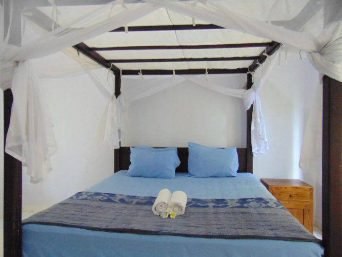 Leggies Bungalows