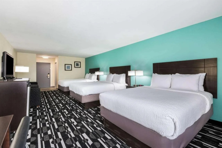 Bricktown Hotel & Extended Stay