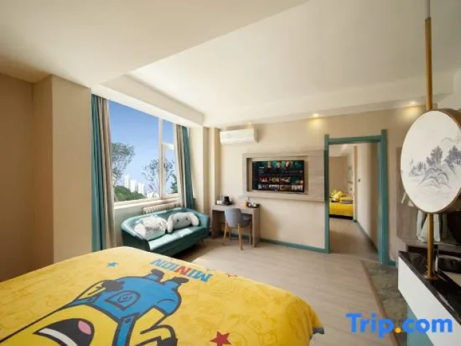 2 Bedrooms Deluxe Family Suite