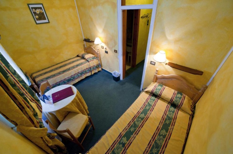 Economy Twin room