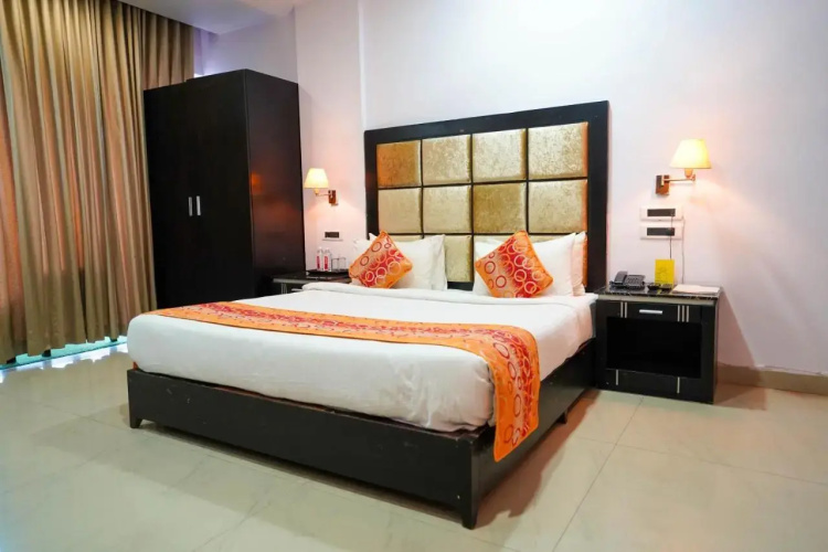Hotel Floret Inn