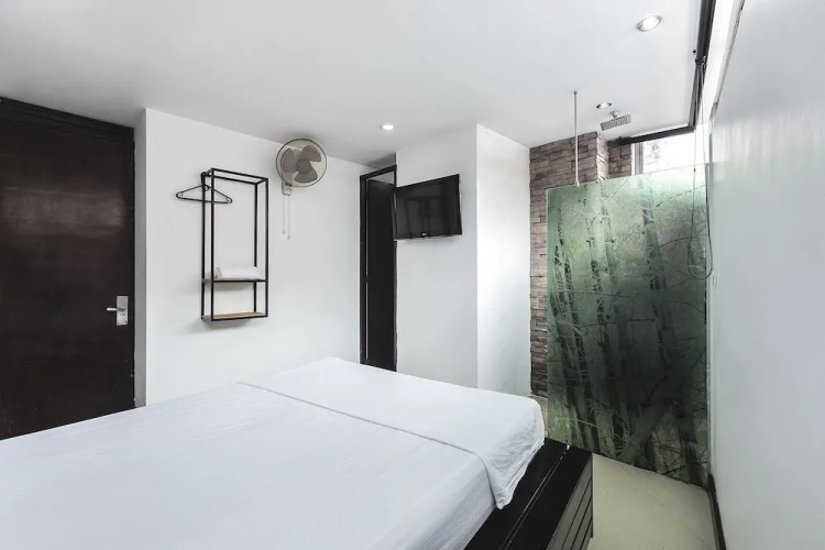 Hotel Kong