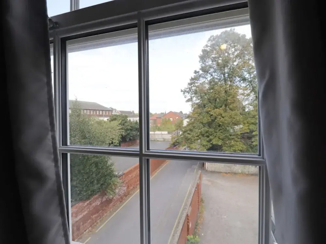 Bright Apartment In Doncaster Near Keepmoat Stadium