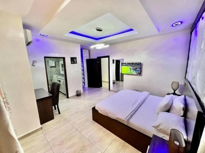 908 Apartments