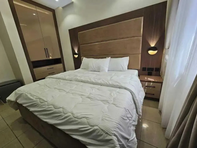 One90 Apartment