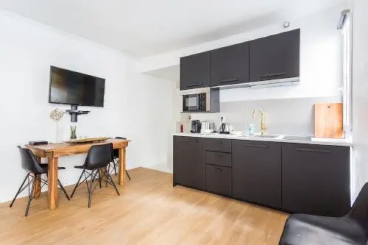 Home Suite Home Sentier-Reaumur I