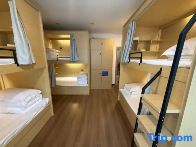Bed in Dorm (female dorm)