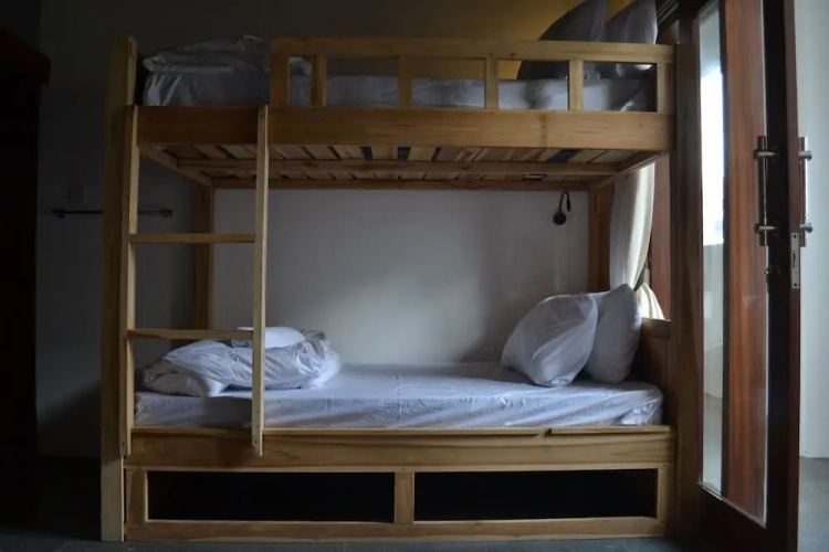 Draper Startup House for Entrepreneurs - Hostel