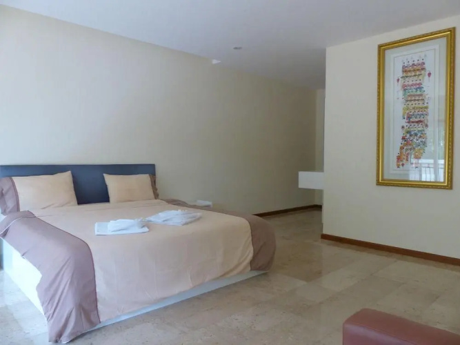 Emerald Palace Executive Residences