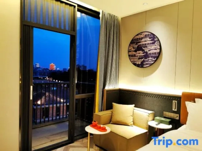 Standard Double room with balcony