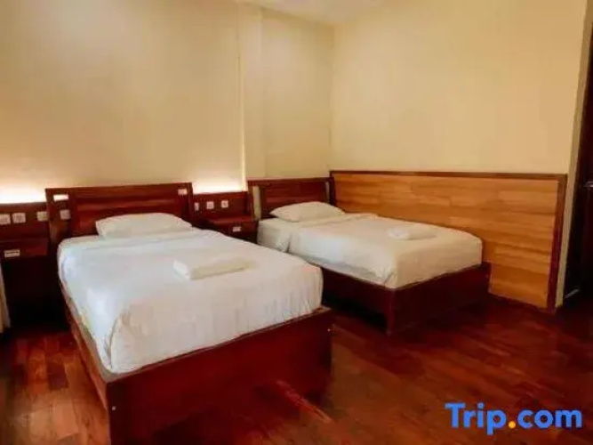 Spring Hill Hotel Ruteng