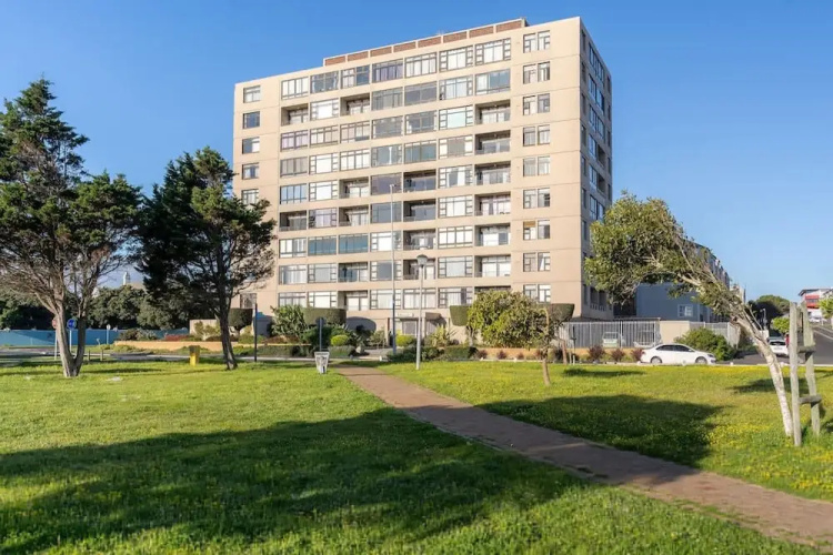 Modern 1 bed Table Mountain View Hideaway