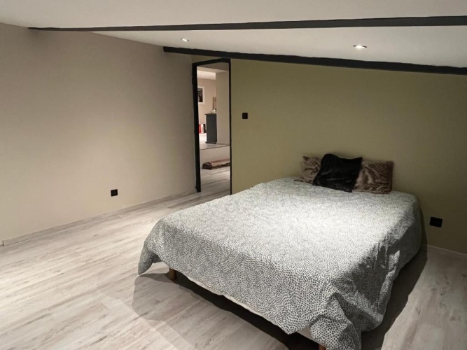 2 Bedrooms Cottage