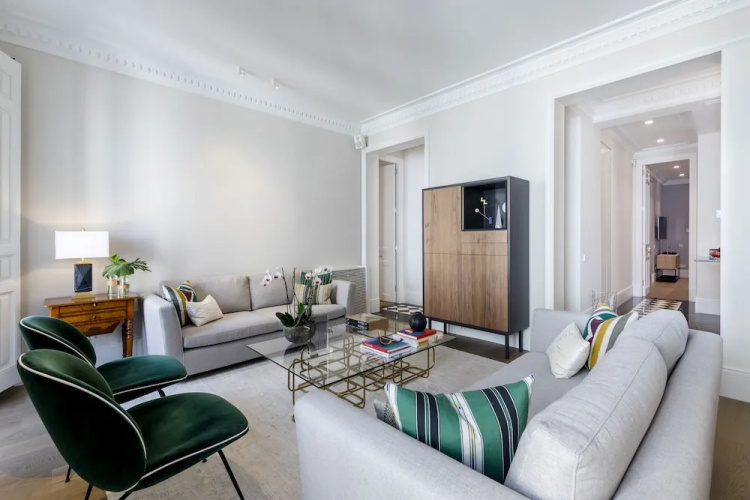 Justicia Apartment II