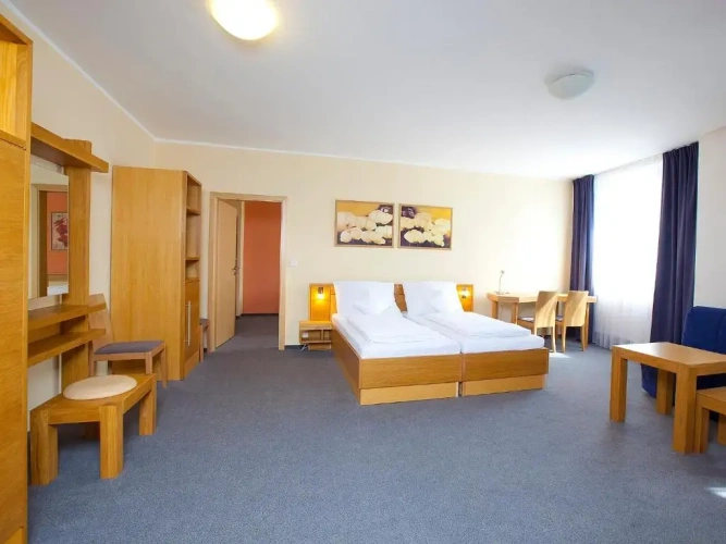 2 Bedrooms Suite with balcony and with view