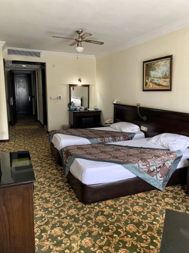 Omur Hotel