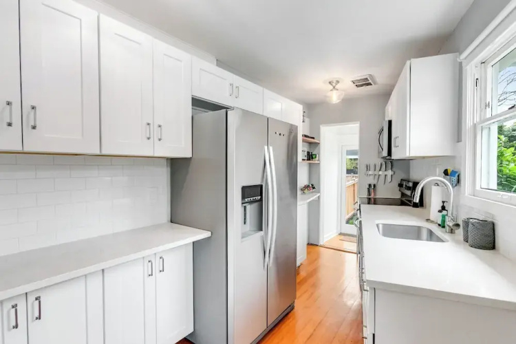 Montlake Hideaway in Spite House
