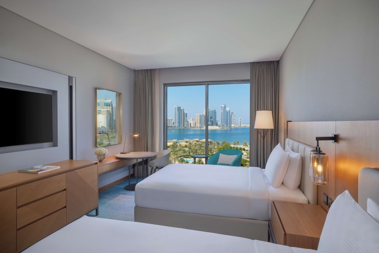 DoubleTree by Hilton Sharjah Waterfront Hotel & Residences photo 7