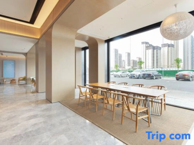 JI Hotel (Yichun Railway Station)