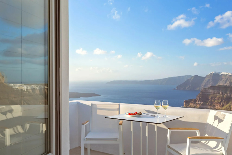 Alti Santorini Suites
