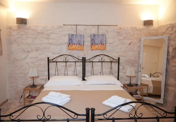 Trullo Cinque Punte