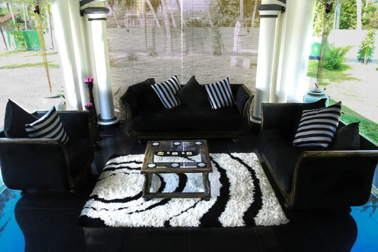 Suri Palm Villa