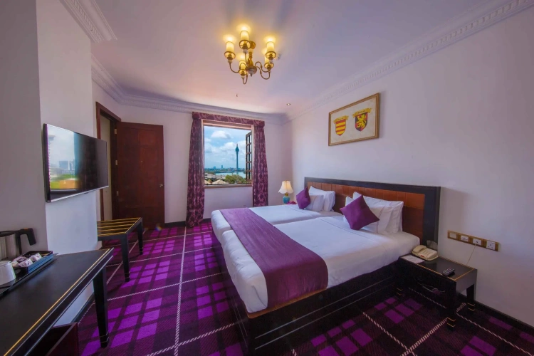 Twin Suite