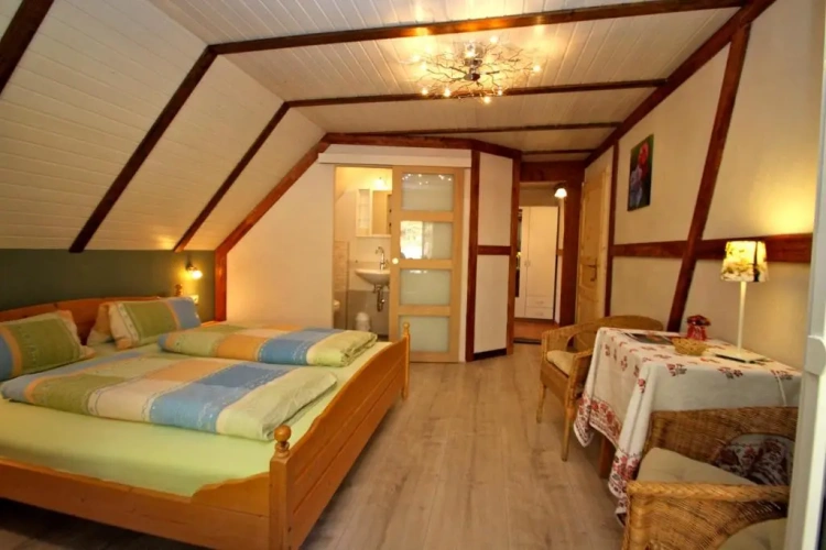 Standard Quadruple room with balcony