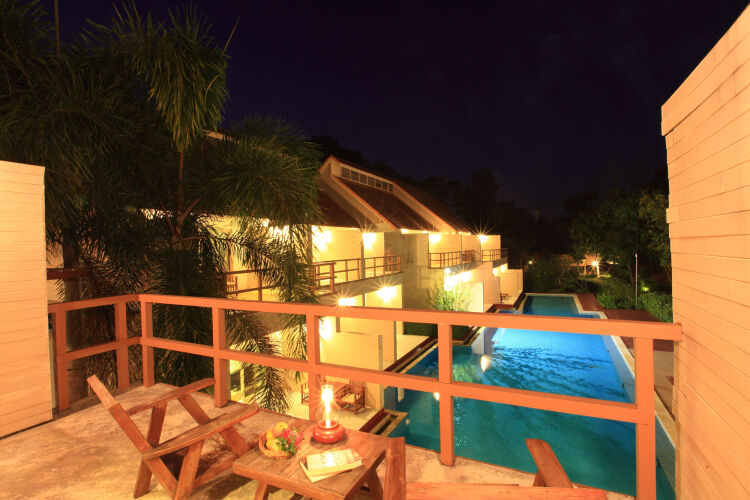 Belle Villa Resort Pai Over view