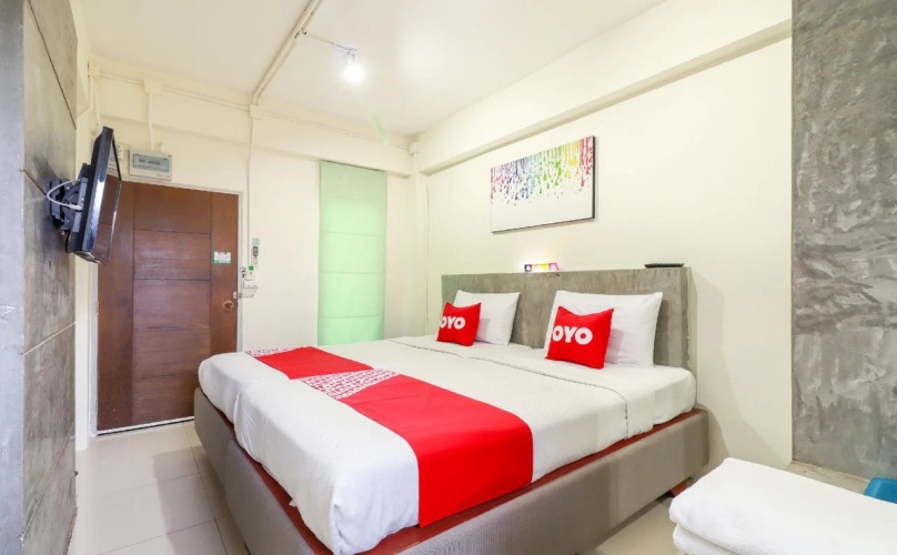 OYO 412 7 Days Hotel