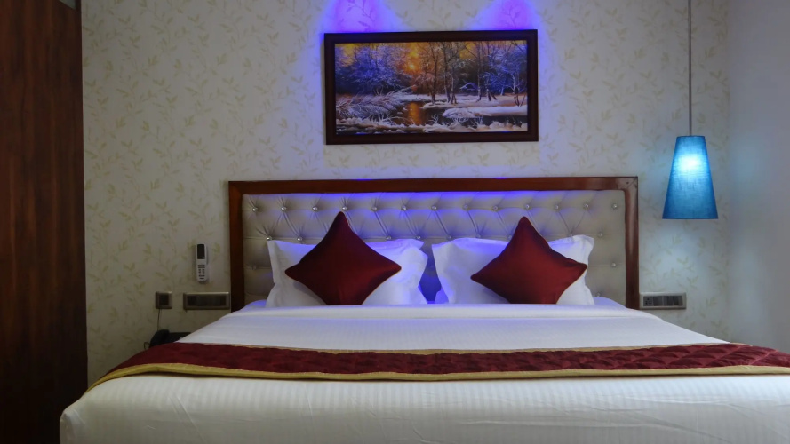 Arna Hotel