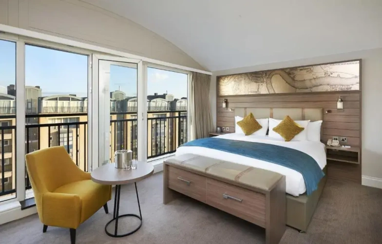 1 Bedroom Double Suite