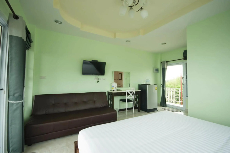 Viewpoint Khaokoh Hotel