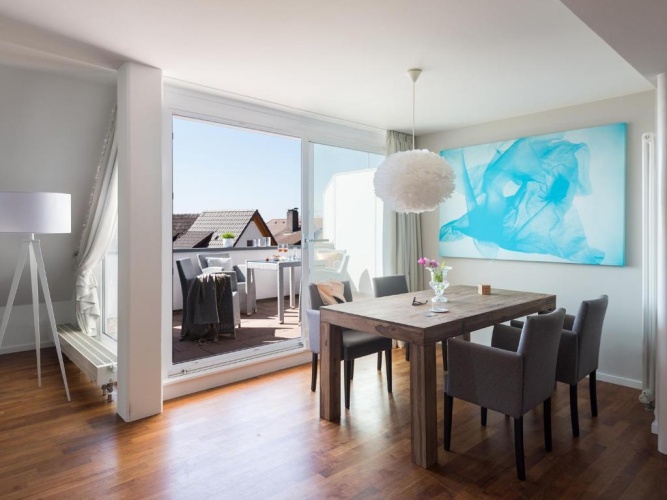 2 Bedrooms Suite with lake view