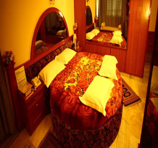 Hotel Sindhuri Park