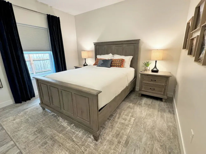 Colony Suites