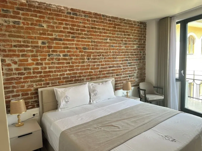 Deluxe Double room with balcony and with harbour view