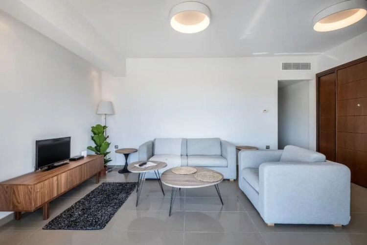 Central Loft 2bd Apartment
