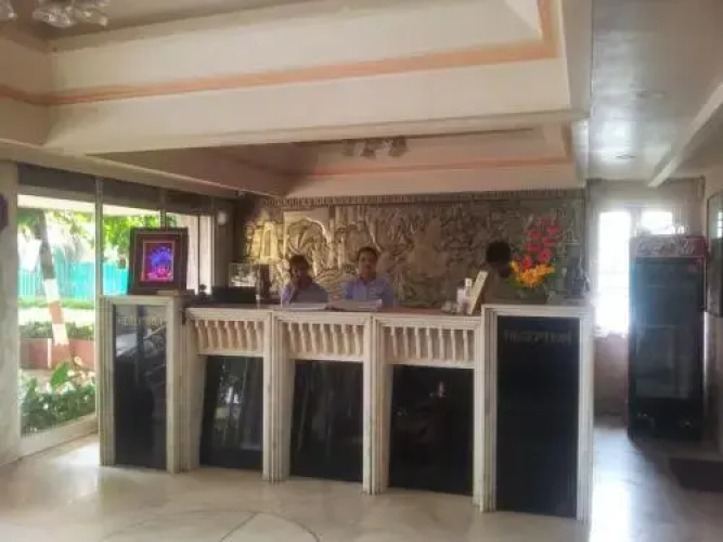 Hotel Ayodhya