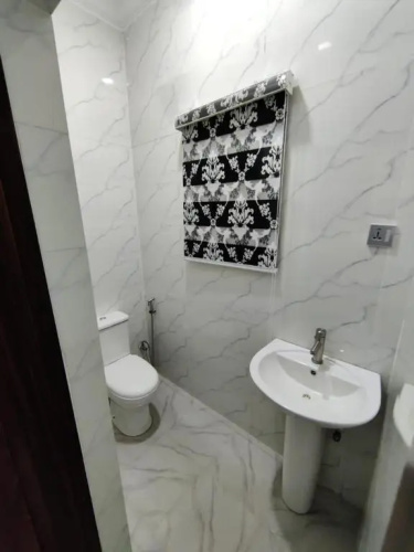 D&G Luxury Apartments Apt 2