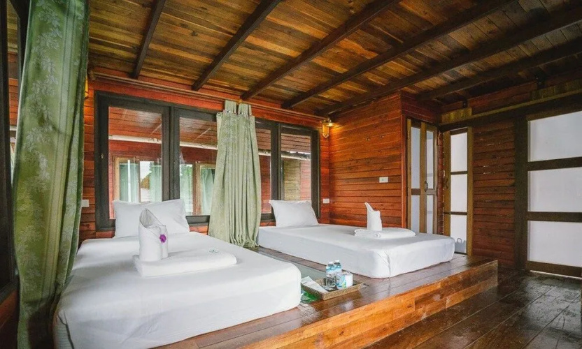 Orchid Lake House