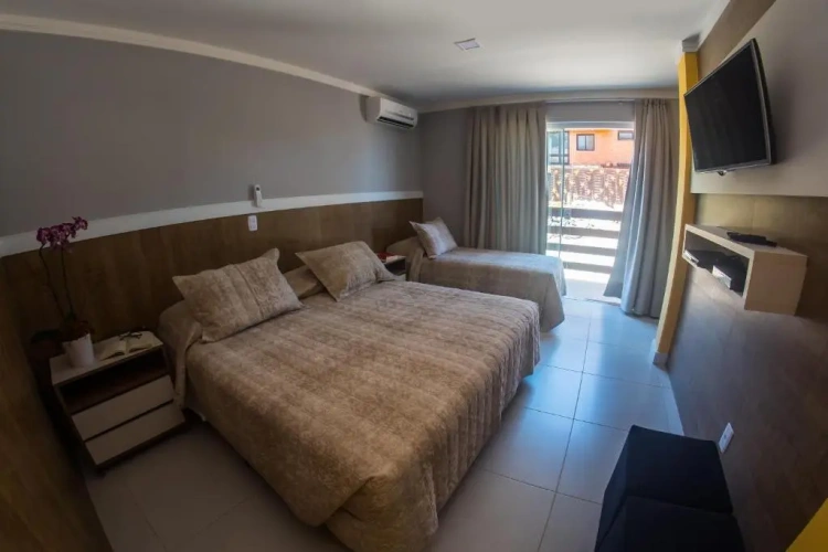 Standard Triple room