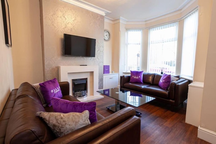 2 Bedrooms Cottage