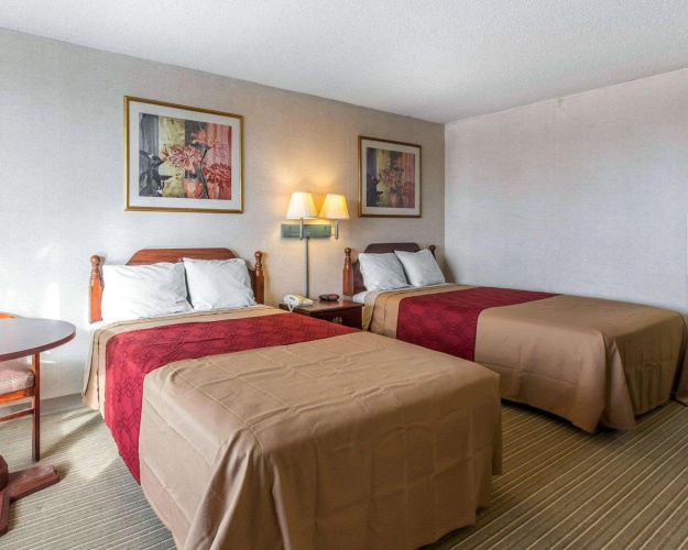 Econo Lodge Calhoun South